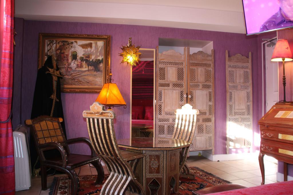 Hostellerie Du Prieure Saint-Prix  Екстериор снимка