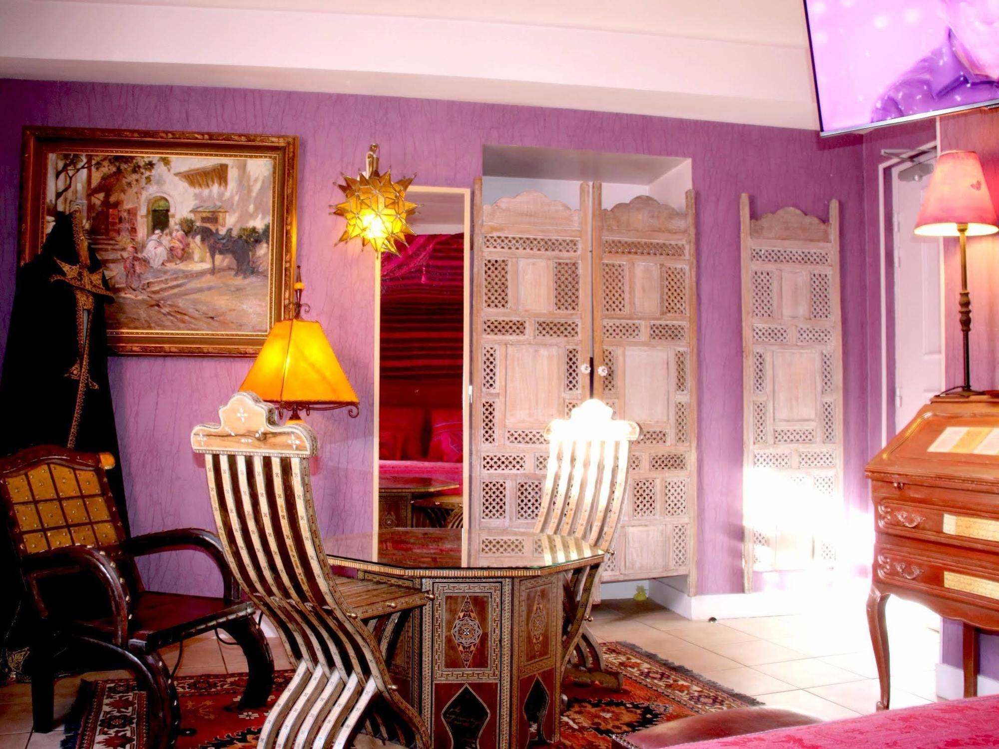Hostellerie Du Prieure Saint-Prix  Екстериор снимка